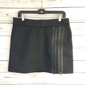 FABLETICS Black Double Zip Skirt
